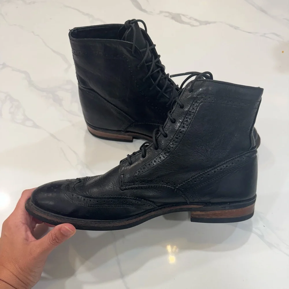 Walk-Over Made in USA Brogue Wingtip Boots Black Leather Lace Up Shoes Size 11M